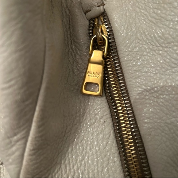 Authentic Prada Cervo Shine Double Zip Leather Tote - Picture 16 of 16